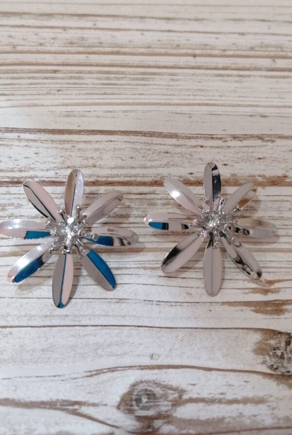 Pendiente Colin plateado