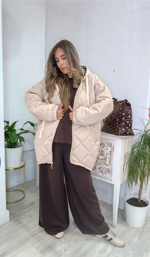 Abrigo Lucia - Imagen 2