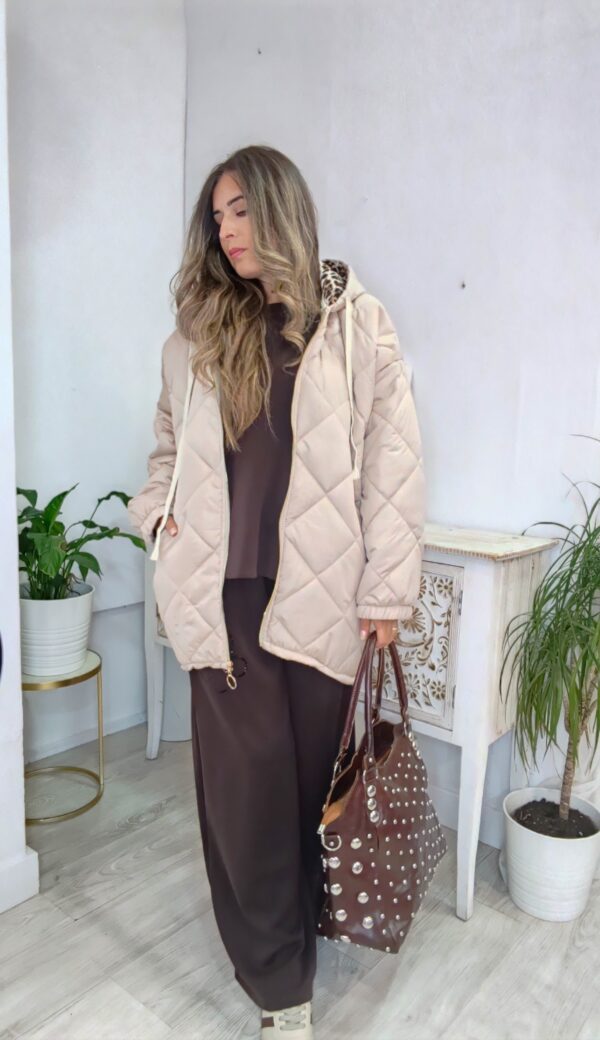 Abrigo Lucia - Imagen 4