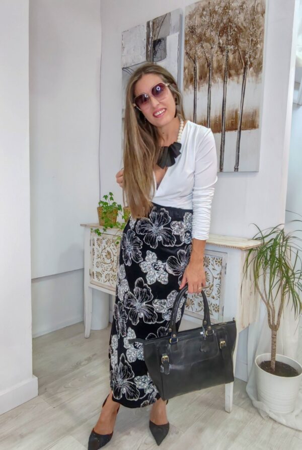Falda Noa
